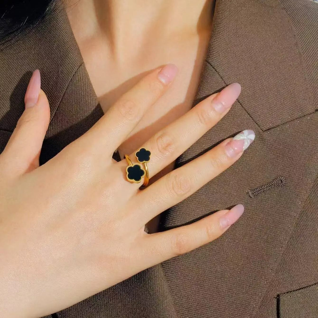 Five Leaf Clover Dual Ring