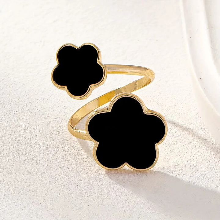 Five Leaf Clover Dual Ring